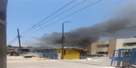 Agra News Breaking: A major fire broke out in the medical shop of the emergency campus of SN ...