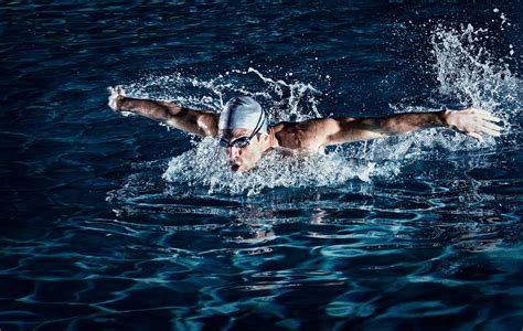 Swimming and more | Swimming and exercise in the water: Guidelines for ...