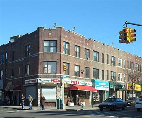 Elmhurst in Queens, NY: Neighborhood Profile | The neighbourhood, New york neighborhoods, New ...