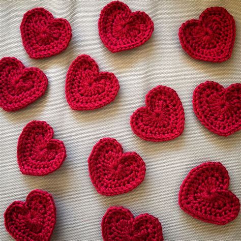 Crochet Heart Garland for Valentine's Day | She's Got the Notion