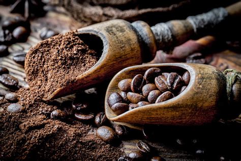 How to Grind Coffee Beans Easily At Home