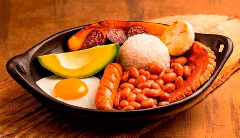 Colombian Cuisine: Bandeja Paisa - El Dorado Spanish School in Medellin