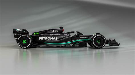 MERCEDES-AMG PETRONAS FORMULA ONE™ TEAM | IWC Partnership