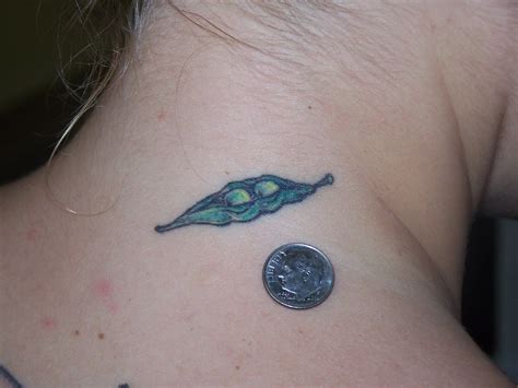 Two peas in a pod (tiny-tatt) | SERGIO | Flickr