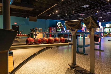 Bowling Reservations — Pinfish Entertainment Center