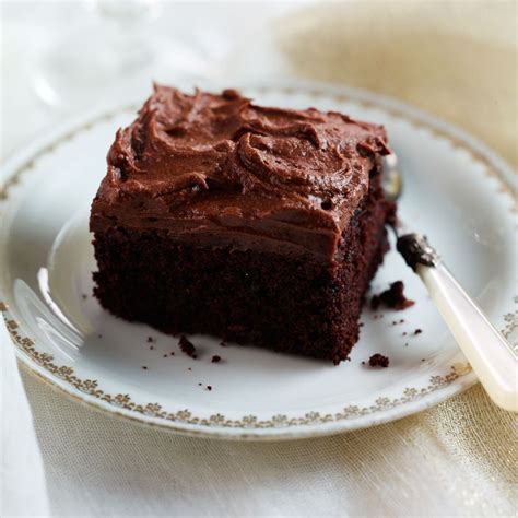 Chocolate Fudge Icing | Dessert Recipes | Woman & Home