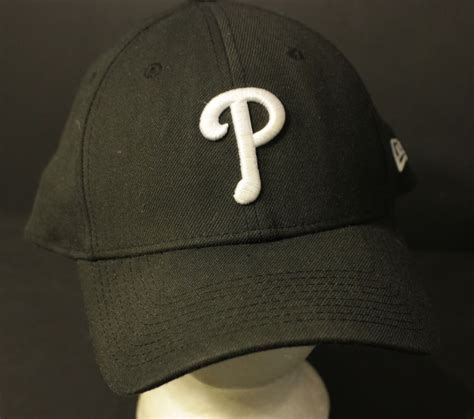 Philadelphia Phillies Baseball Hat Cap Black Fitted Large XL 39Thirty Stretch #NewEra #BaseballC ...