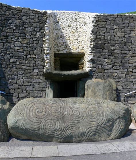 The entrance passage to Newgrange, and Entrance Stone | Newgrange ireland, Megalithic monuments ...