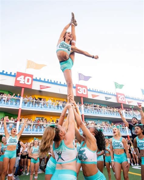 Cheer stunt. It´s not easy to get the balance right. I love watching ...