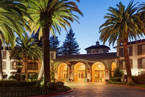 EMBASSY SUITES BY HILTON NAPA VALLEY - Updated 2022 Prices & Hotel ...