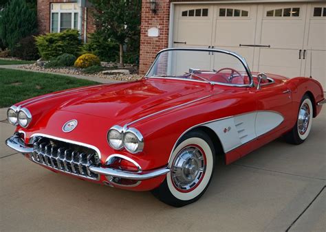 1960 Chevrolet Corvette Red 31k | Cars & Trucks For Sale | Chicago, IL | Shoppok