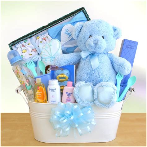 Beautiful Best Baby Shower Gifts for A Boy | Baby shower gifts for boys ...