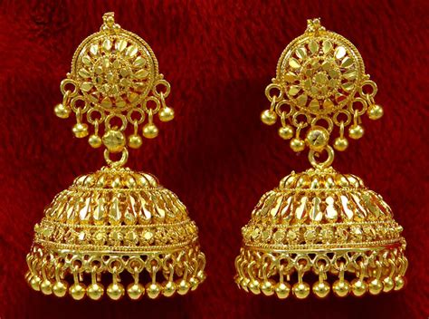 5 Latest Designs of Gold Earrings - Indian Jewellery Designs