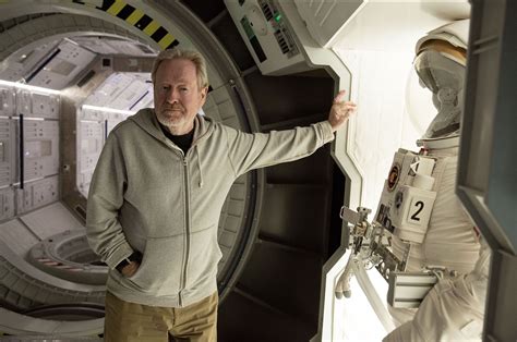 The Martian: A Surprise Box-Office Hit and Awards Contender | Collider