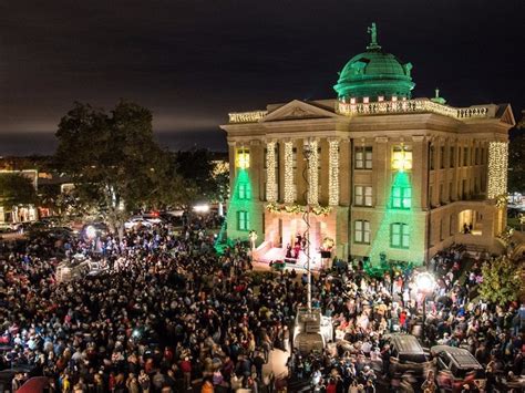 Celebrate the 2023 Holiday Season in Georgetown, Texas – Trips To Discover