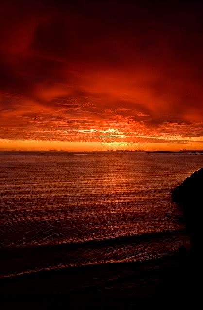 Deep red sunset | Red sunset, Beautiful sunset, Nature