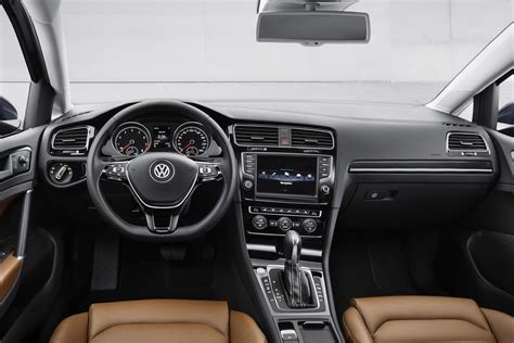 2013 Volkswagen Golf Mk7 interior