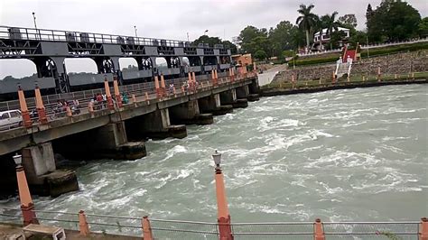 Breath taking view of Nangal Dam Punjab https://youtu.be/u8_fIb2-ZZI ...