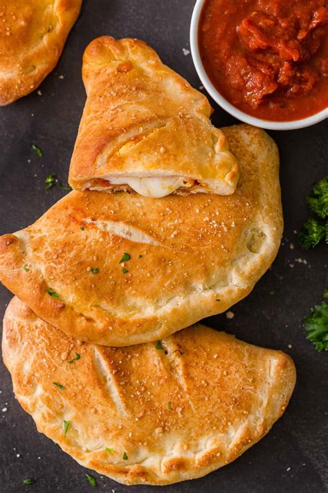 Easy Calzone Recipe | Recipe Cart