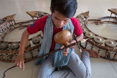 Cambodian Musical Instruments | 4 Traditional Instruments in Cambodia