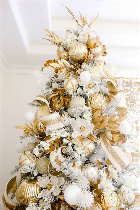 Elegant White and Gold Christmas Bedroom Tour - Randi Garrett Design ...