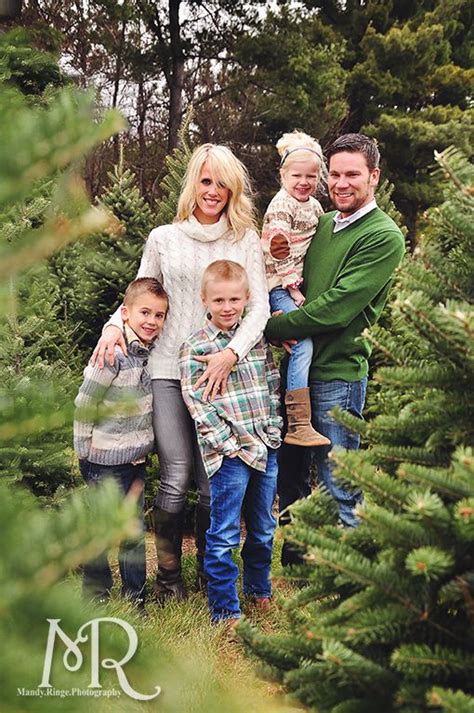 Munchkins And Mohawks Photography Christmas Tree Farm Photo Shoot | My ...