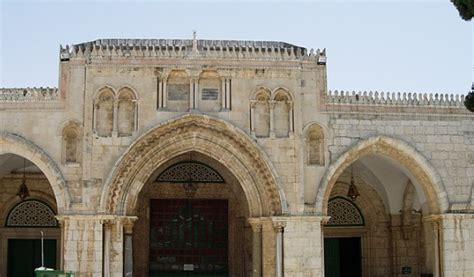 What is the Al-Aqsa Mosque? – History, Construction, Significance, & Clashes in Recent Times ...