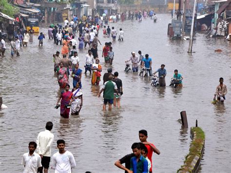 Floods in Central India have tripled since 1950: study - Oneindia News