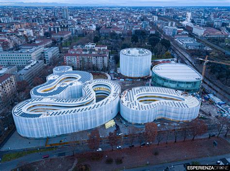 Fotografie e video da drone sul cantiere del Nuovo Campus Bocconi a MIlano - Esperienza-Drone