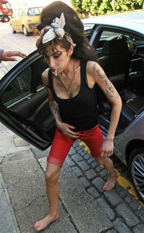 Photos from The Big Picture: Today's Hot Photos - E! Online | Amy winehouse, Winehouse, Amazing amy