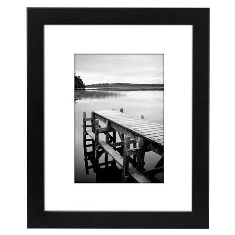 Americanflat 8x10 Black Picture Frame | Displays 5x7 photos with Mat ...