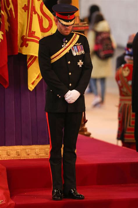 Prince Harry Wears Military Uniform at Vigil For the Queen | PS Celebrity