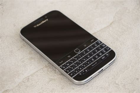 BlackBerry Classic Review! | CrackBerry