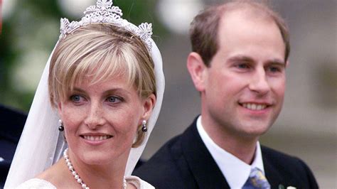 The Countess of Wessex's wedding dress designer explains what it's like creating a royal wedding ...