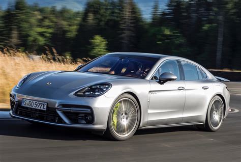 Porsche Panamera Turbo S E-Hybrid - Watts On