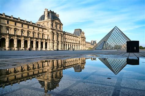 Louvre Museum, Paris | Early morning shot of the Louvre. Sho… | Flickr