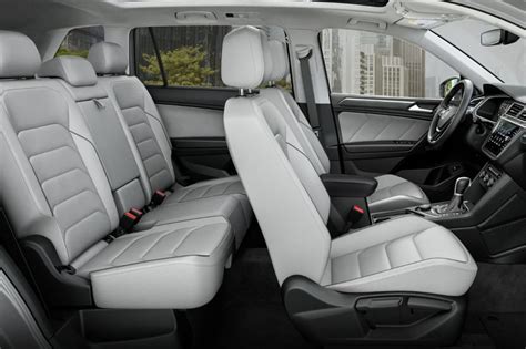 Interior - 2018 Volkswagen Tiguan by Chicago IL - Elgin VW