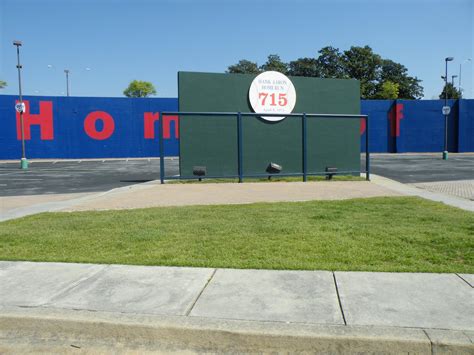 Kentucky Baseball: Atlanta Fulton County Stadium