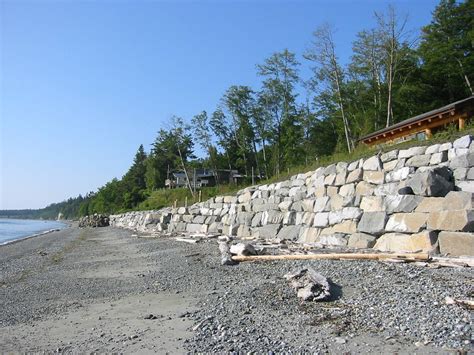 Lydia's Science Blog: Seawall