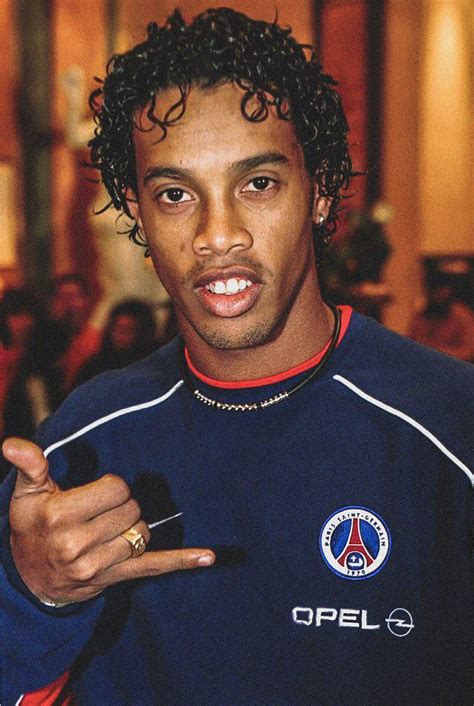 Ronaldinho signed for PSG today 🔴🔵 : r/psg