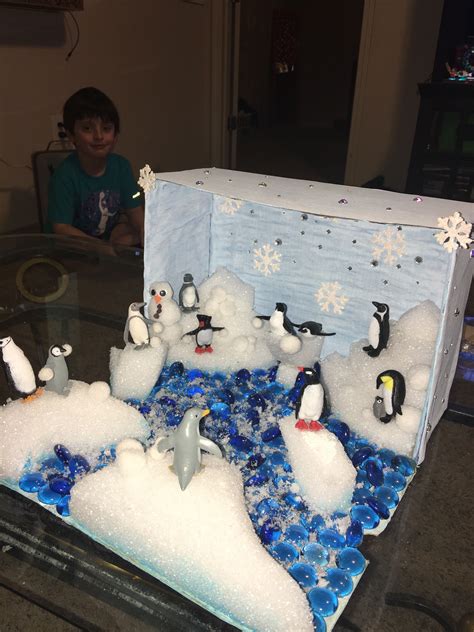 Emperor Penguin Habitat Diorama