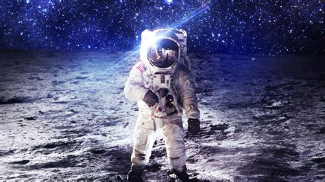 Astronaut Spacesuit Wallpapers - Wallpaper Cave