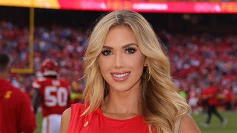 Gracie Hunt amazes fans with outfit choice as Kansas City Chiefs ...