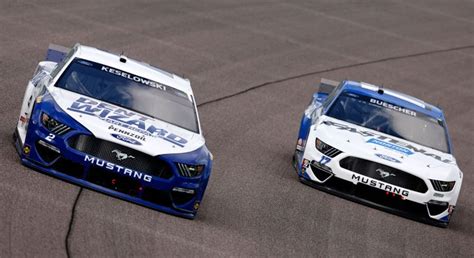 Chris Buescher drives No. 17 Ford Mustang to 14th-place finish at Las ...