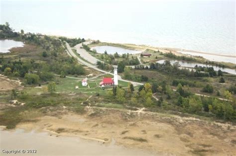 Tawas Point Lighthouse Tawas State Park | State parks, Lighthouse, Park