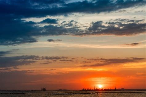 Free Images : sky, clouds, industry, boat, watercraft, fluid, naval architecture, city, building ...