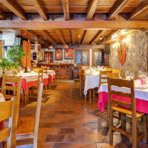 The 10 Best Restaurants in Segovia 2024 | TheFork