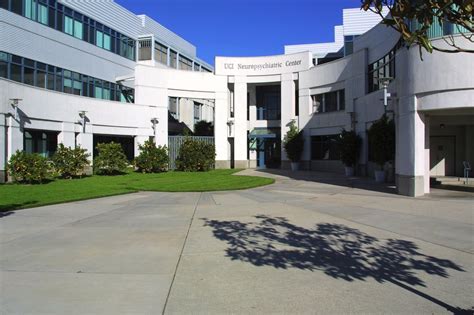 UCI MEDICAL CENTER - Updated September 2024 - 423 Photos & 712 Reviews - 101 The City Dr S ...