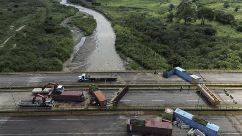 Venezuela To Open Border Crossings With Colombia