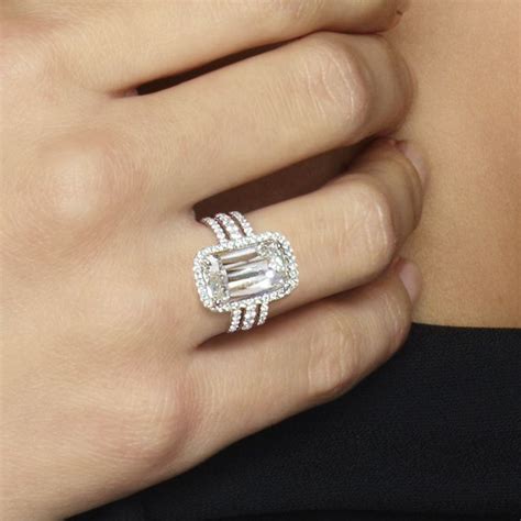 17 Best images about ASHOKA® Diamond Rings on Pinterest | Capri, Old jewelry and Squares